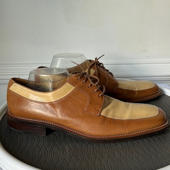 Two-Tone MAGNANNI Tan Oxford Blucher Square Toe Dress Shoes 12M SPAIN - Picture 1 of 16